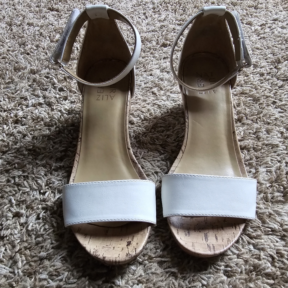 Naturalizer wedge sandal size 7 white with tan cork bottom.